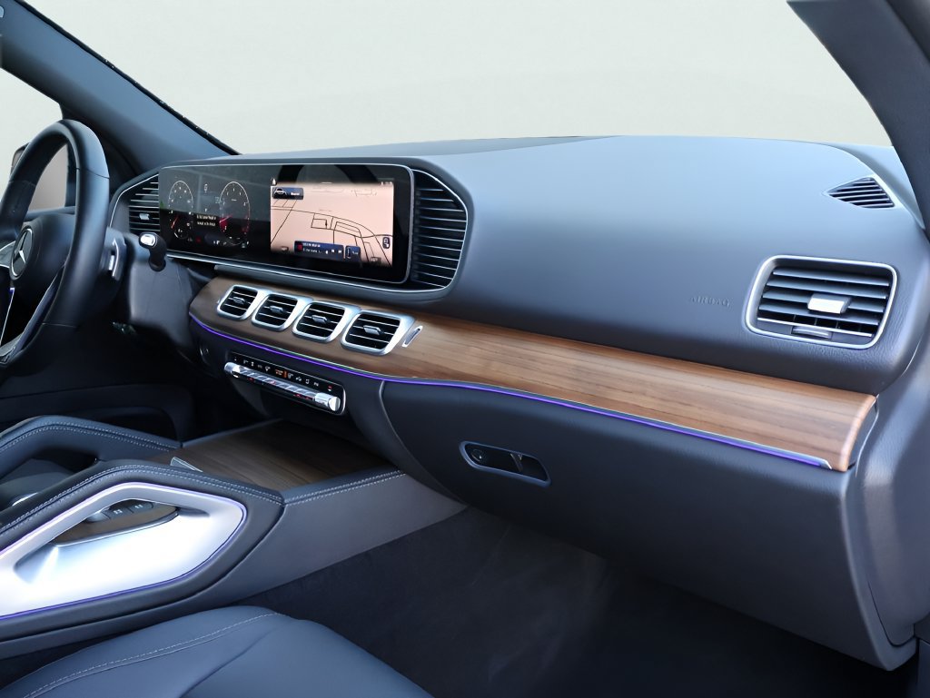 Certified 2025 Mercedes-Benz GLE 350 4MATIC image 11