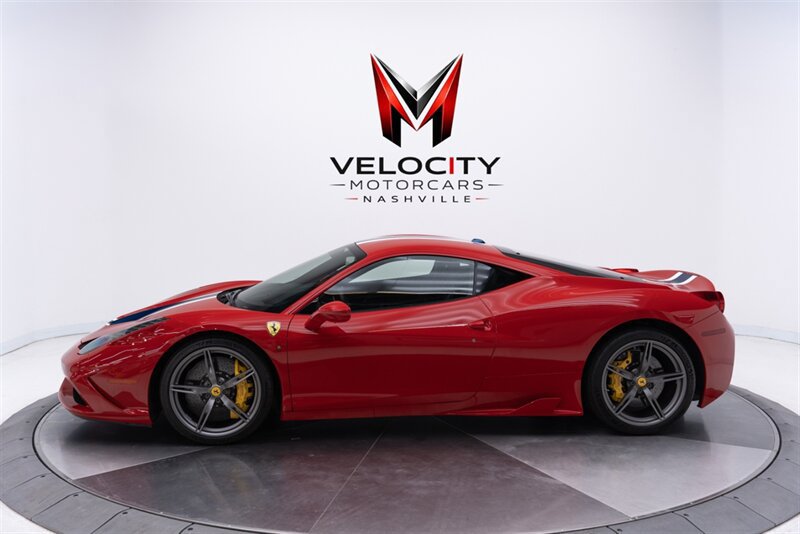 Used 2015 Ferrari 458 Speciale Coupe RWD image 17