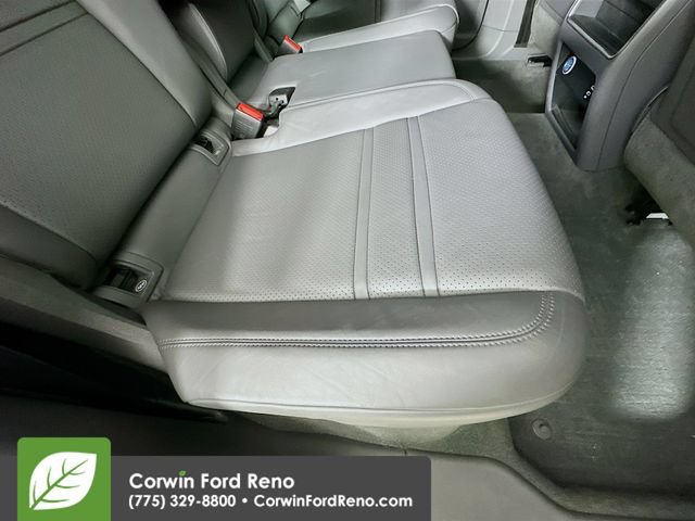 Used 2021 Porsche Cayenne GTS AWD/4WD image 30