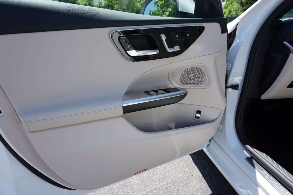Certified 2025 Mercedes-Benz C 300 Sedan image 17