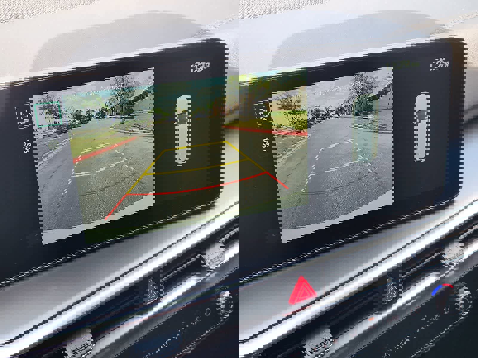 New 2026 Kia Sorento EX FWD image 16