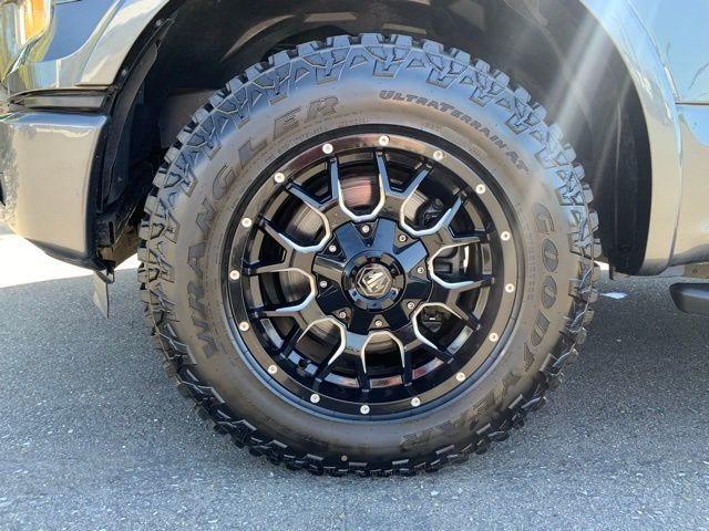 Used 2016 Ford F150 XLT w/ Equipment Group 301A Mid AWD/4WD image 10