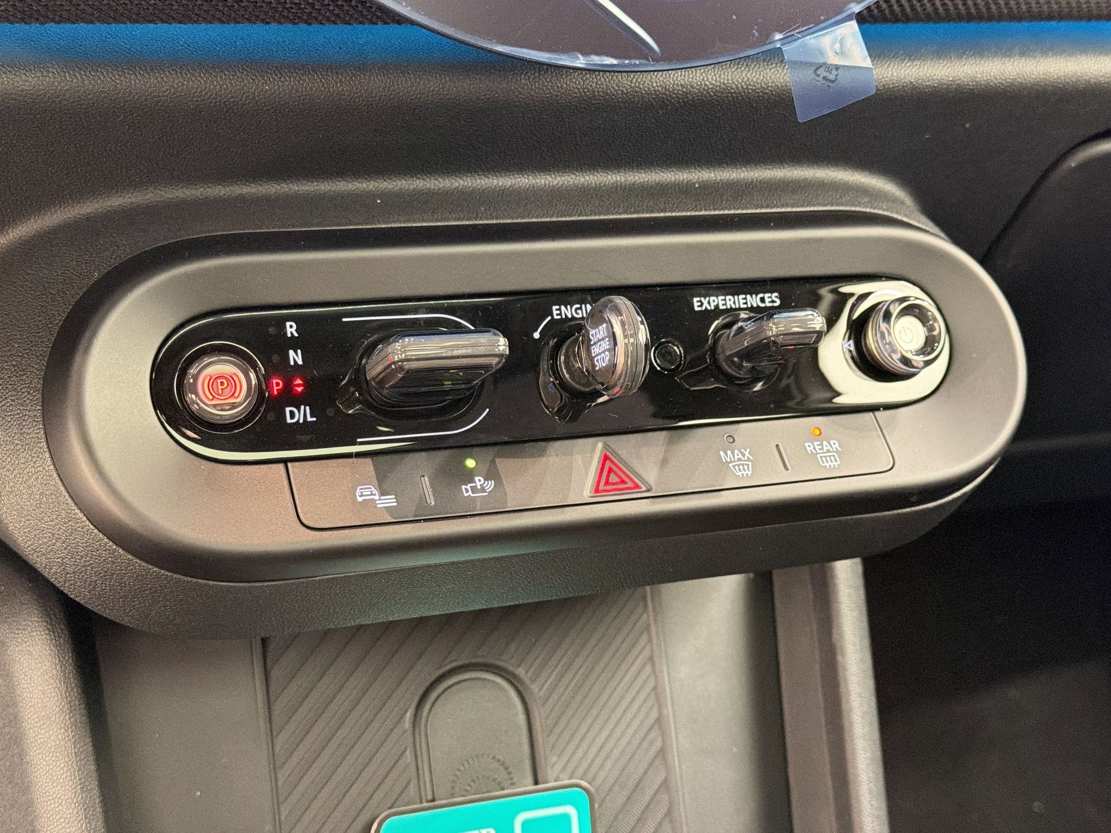 New 2026 MINI Cooper 4-Door Hardtop image 17