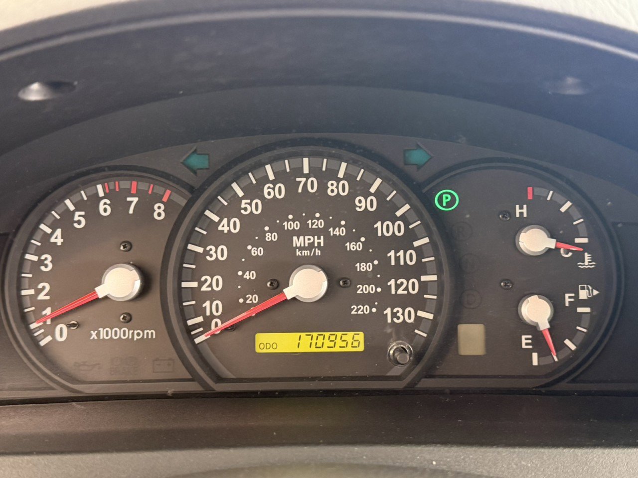 Used 2006 Kia Sorento LX image 9