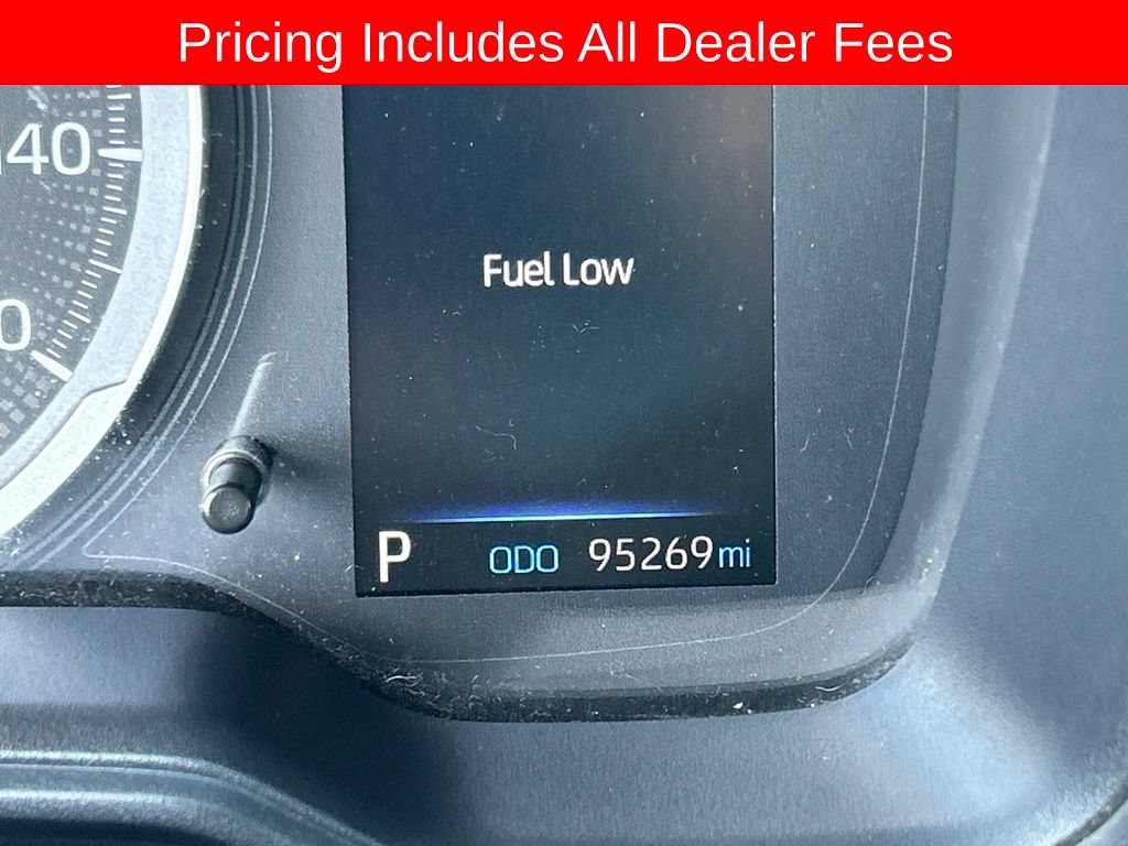 Used 2020 Toyota Corolla LE FWD image 9
