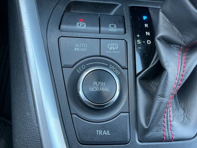 Used 2023 Toyota RAV4 SE w/ Weather & Moonroof Package AWD/4WD image 25