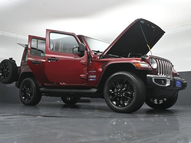 Used 2021 Jeep Wrangler Unlimited Sahara w/ Cold Weather Group AWD/4WD image 54