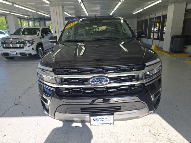 Used 2024 Ford Expedition Limited AWD/4WD image 8