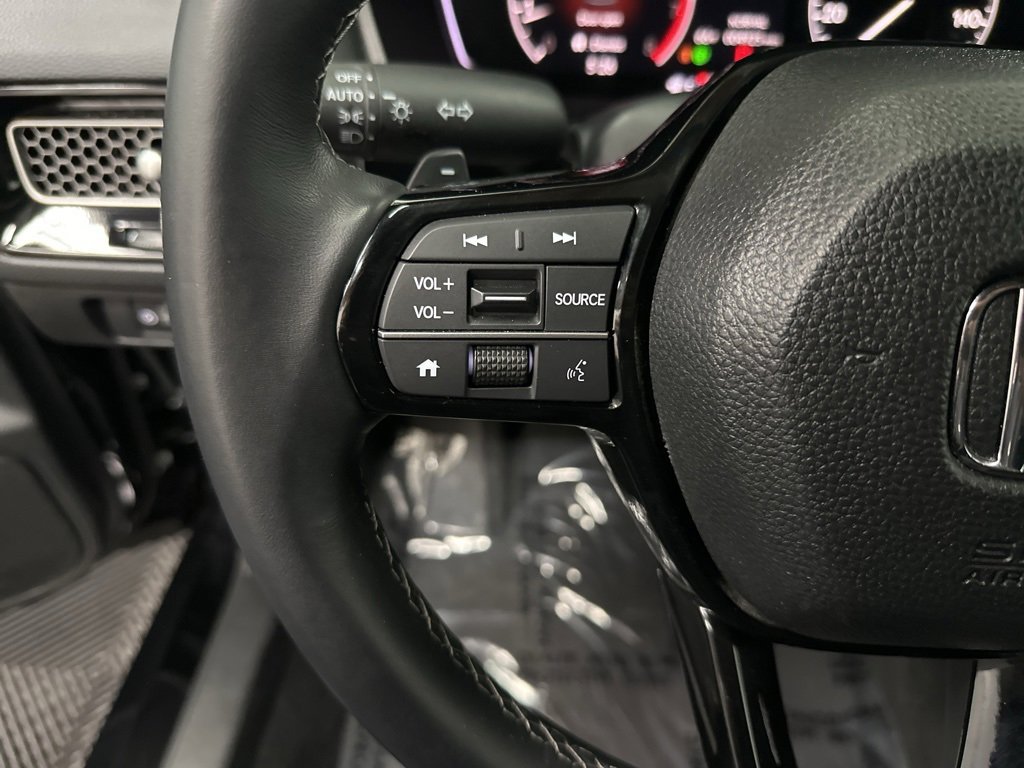 Used 2025 Honda Civic Sport image 15