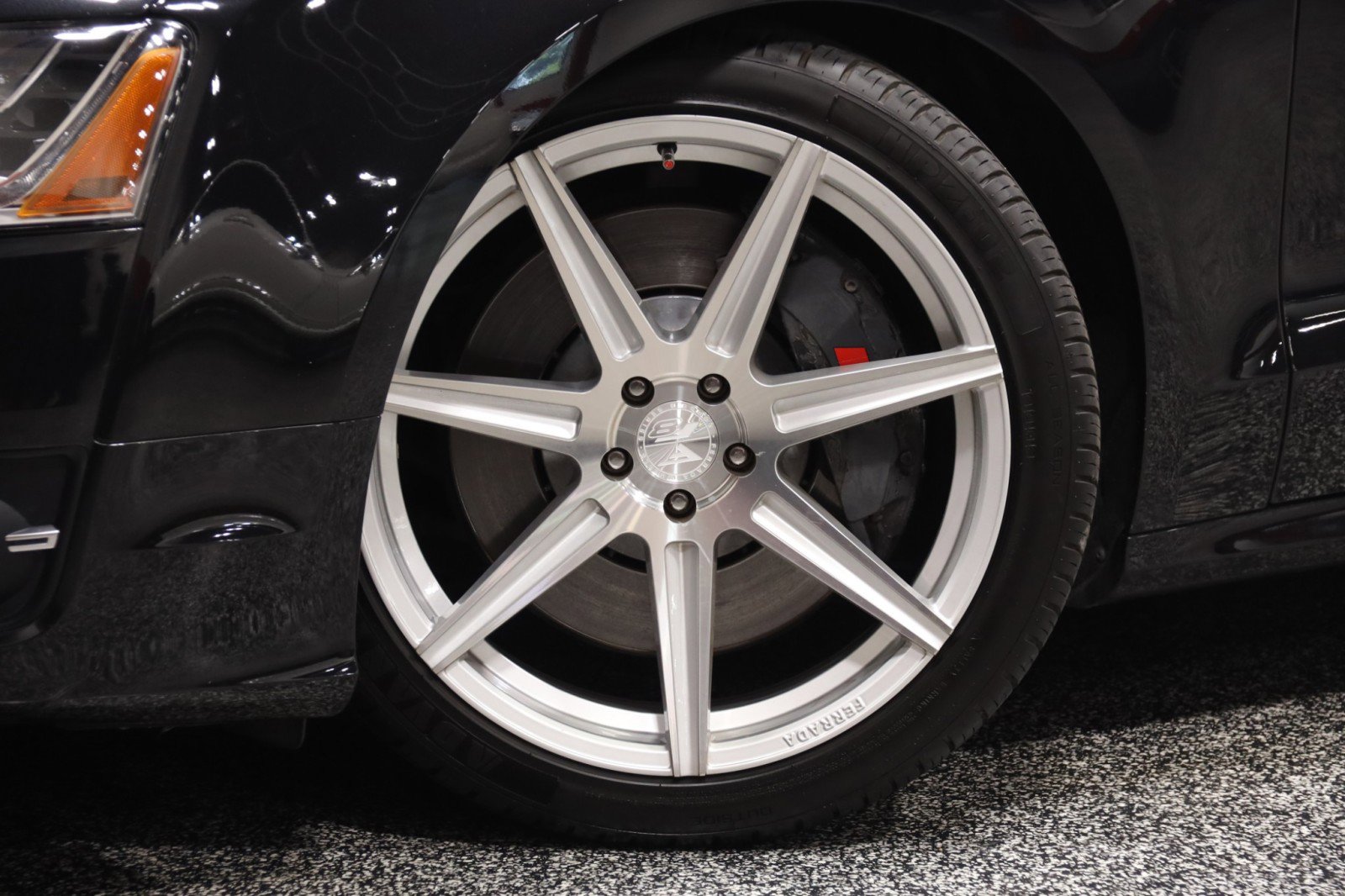 Used 2014 Audi S8 AWD/4WD image 15