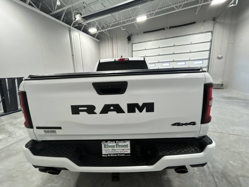 Used 2025 RAM 1500 Big Horn AWD/4WD image 7