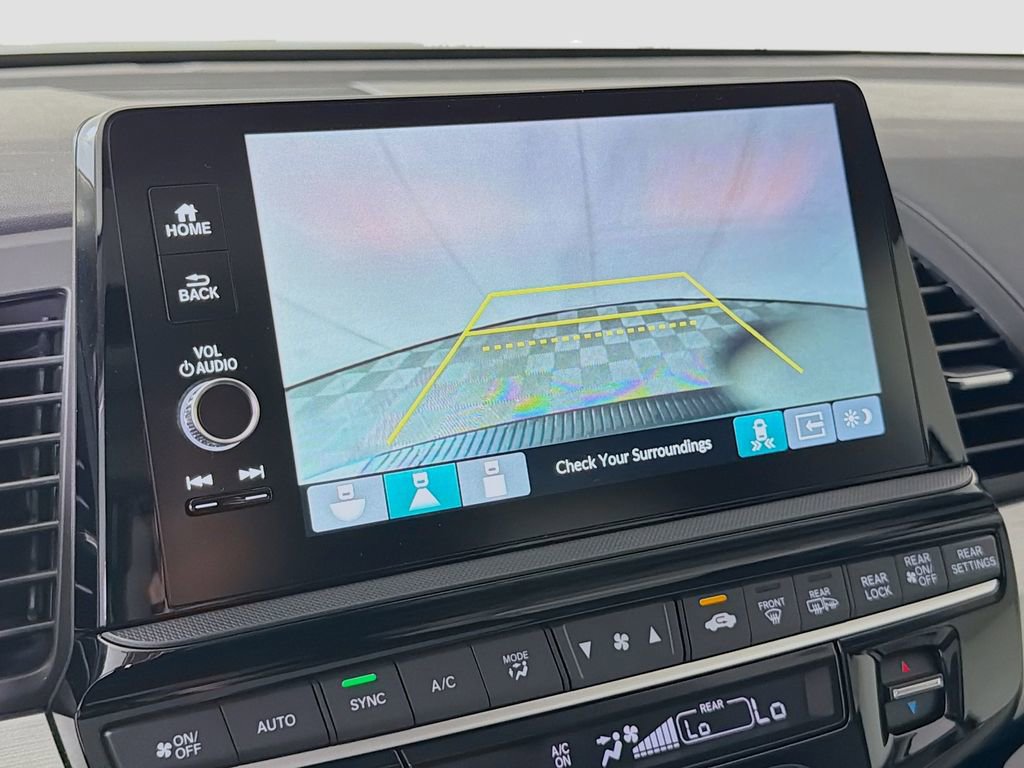 Used 2026 Honda Odyssey Touring image 19