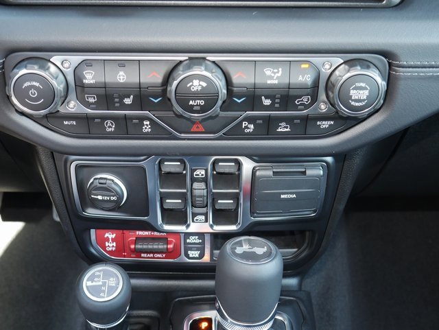 New 2025 Jeep Wrangler Unlimited Rubicon image 19