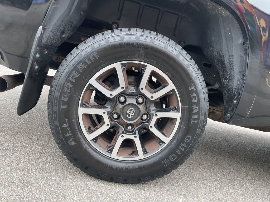 Used 2016 Toyota Tundra SR5 w/ TRD Off Road Package AWD/4WD image 12