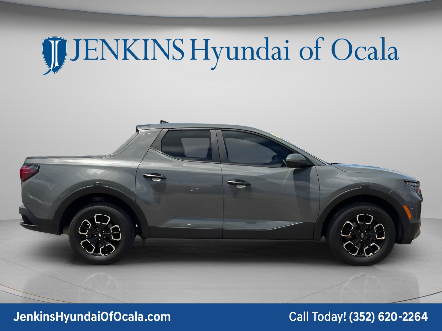 Certified 2022 Hyundai Santa Cruz SEL FWD image 2