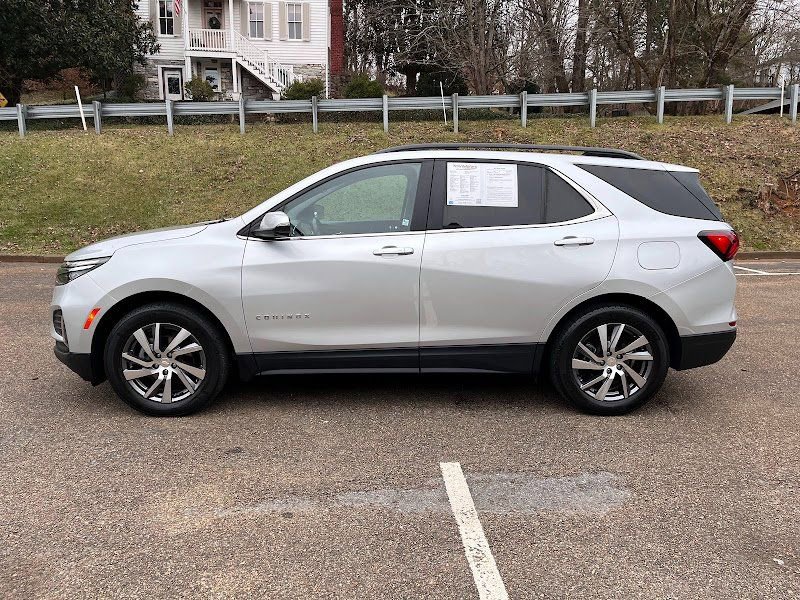 Used 2022 Chevrolet Equinox LT image 24