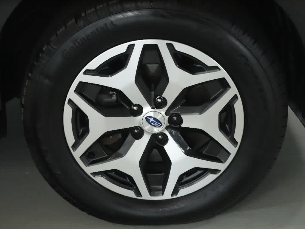 Certified 2021 Subaru Forester Premium AWD/4WD image 10