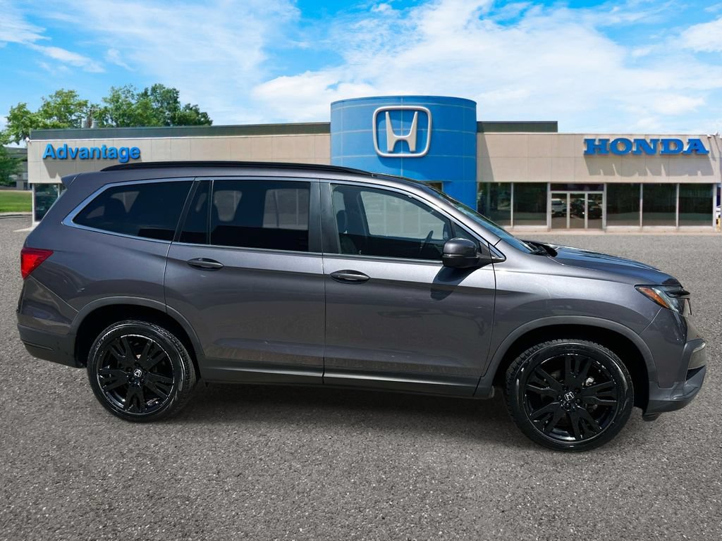 Used 2021 Honda Pilot Special Edition image 3