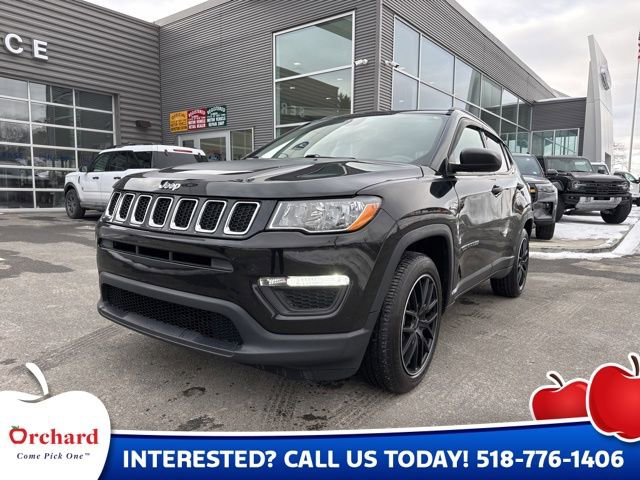 Used 2018 Jeep Compass Sport w/ Tech Group FWD image 1