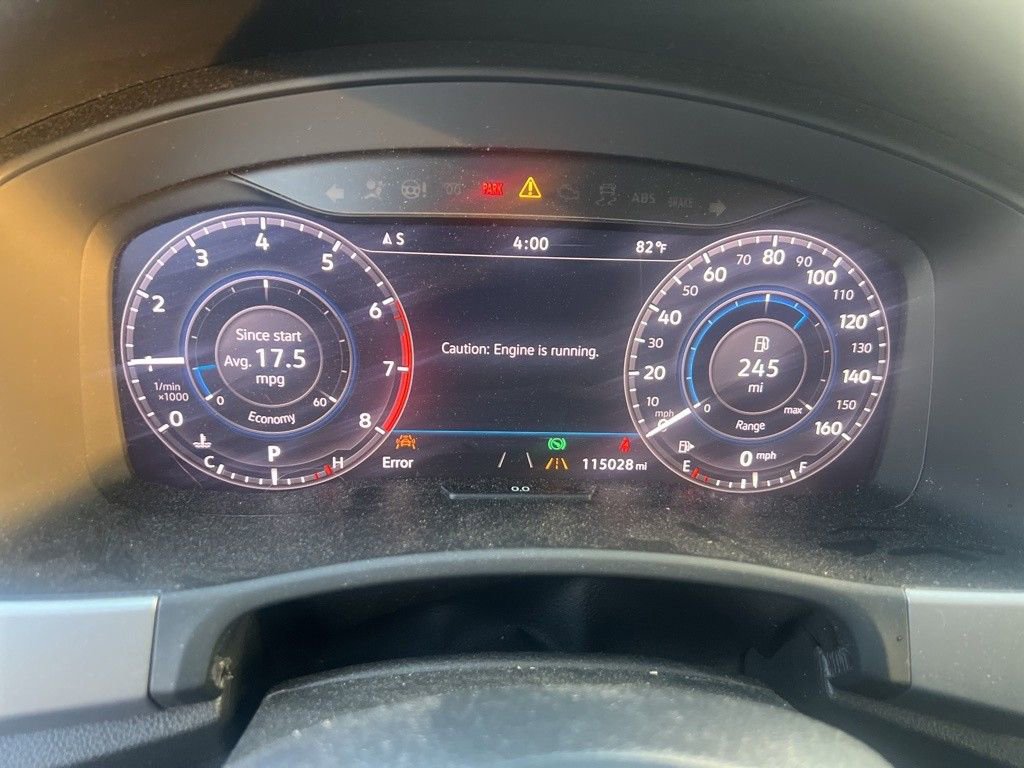 Used 2018 Volkswagen Atlas SEL Premium image 16