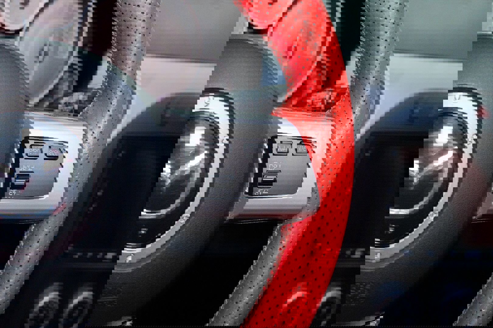 Used 2014 MAZDA MX-5 Miata Grand Touring image 24