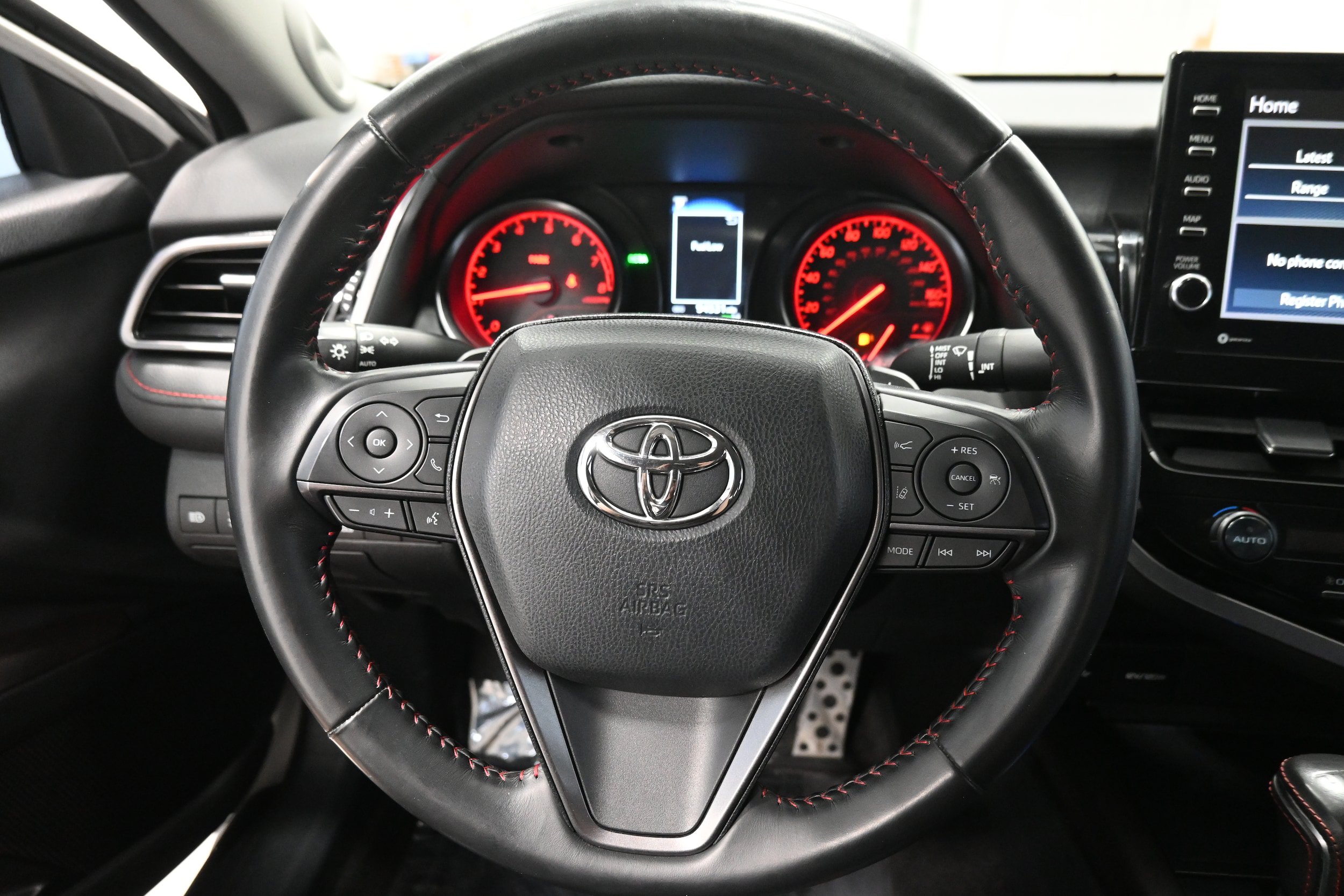 Used 2021 Toyota Camry TRD w/ TRD Package w/JBL Audio FWD image 8