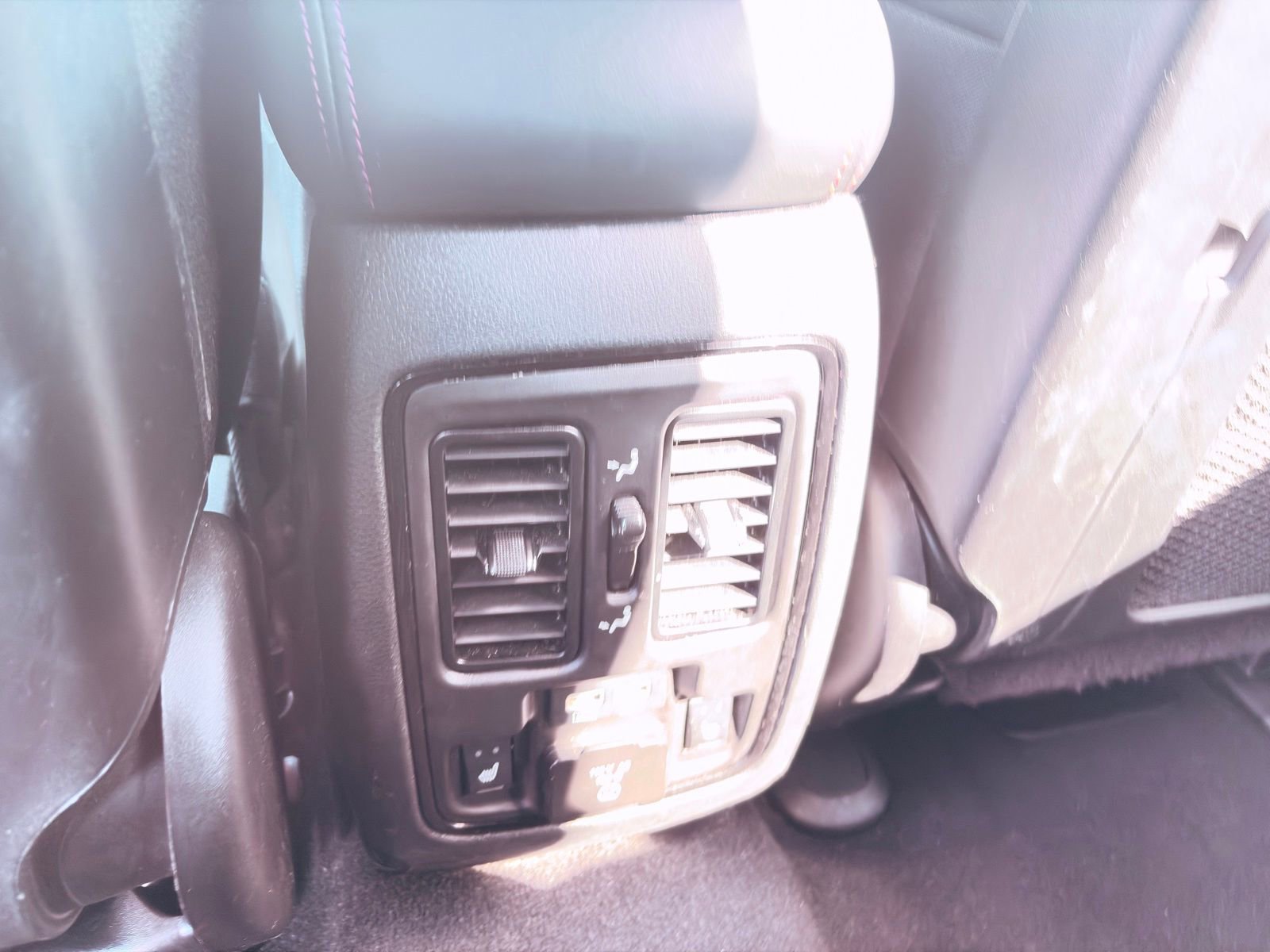 Used 2024 Dodge Durango GT image 13