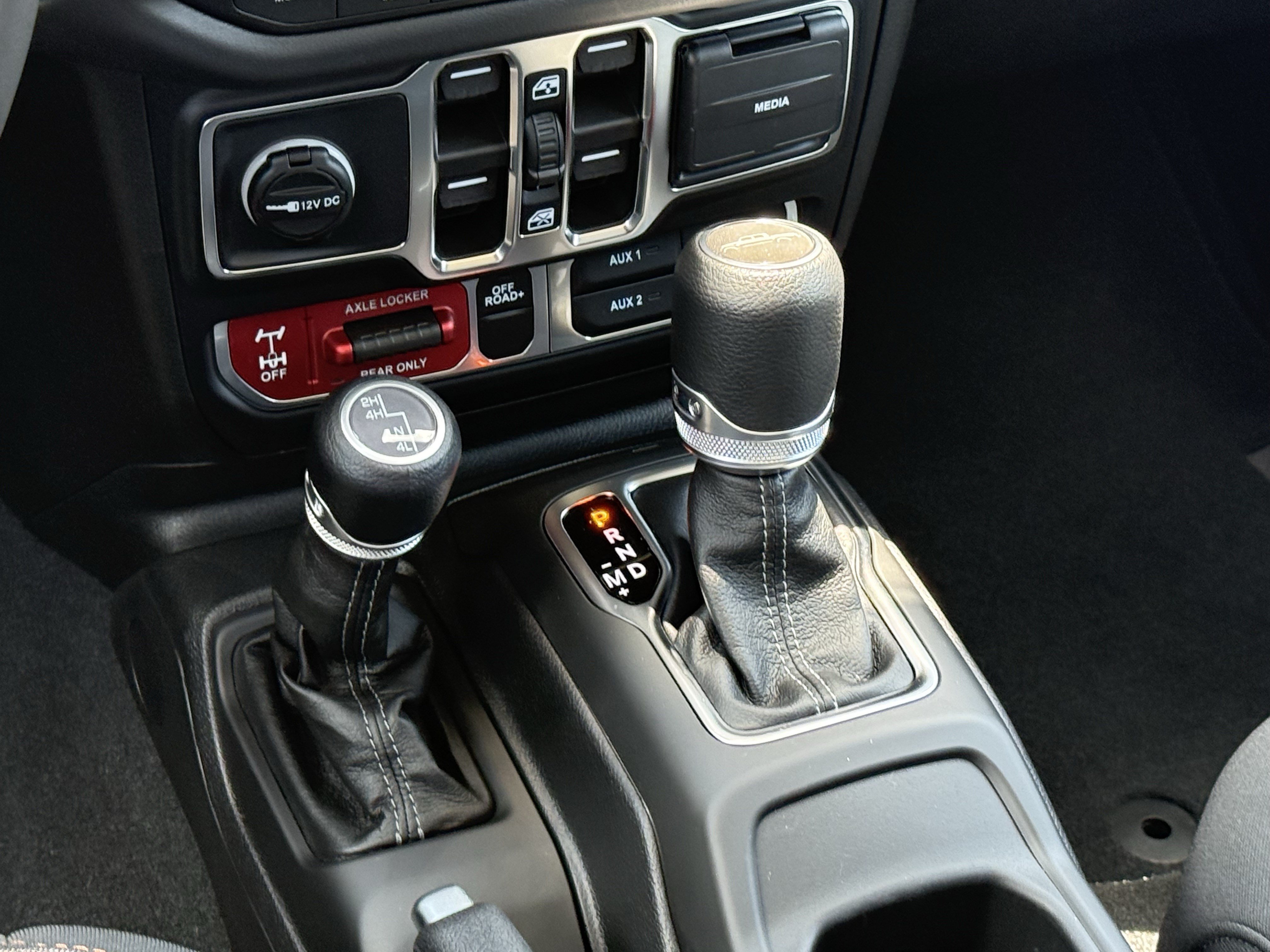 New 2026 Jeep Gladiator Mojave AWD/4WD image 15