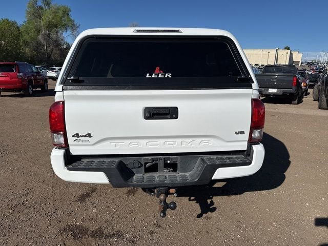 Used 2022 Toyota Tacoma SR AWD/4WD image 5