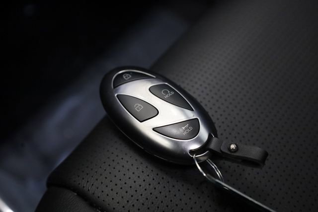 Used 2024 Hyundai Santa Fe Limited image 33