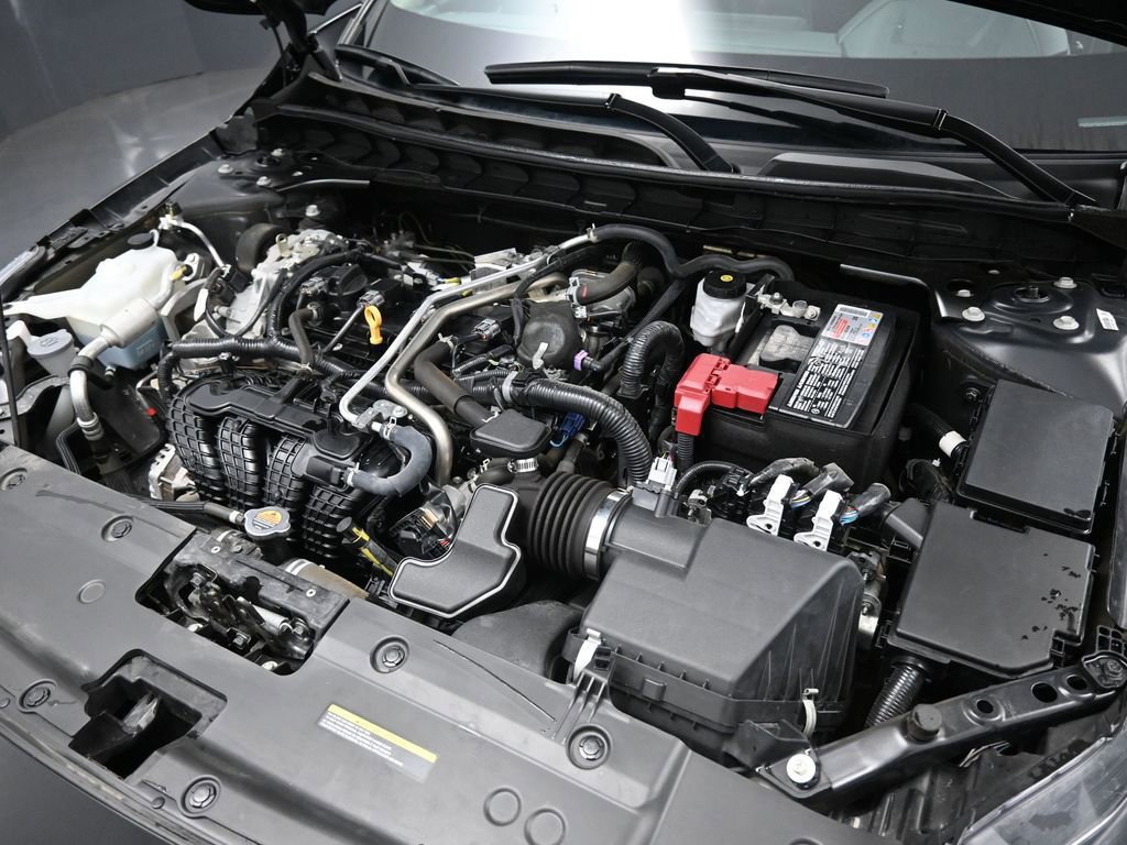 Used 2024 Nissan Altima 2.5 SV image 14