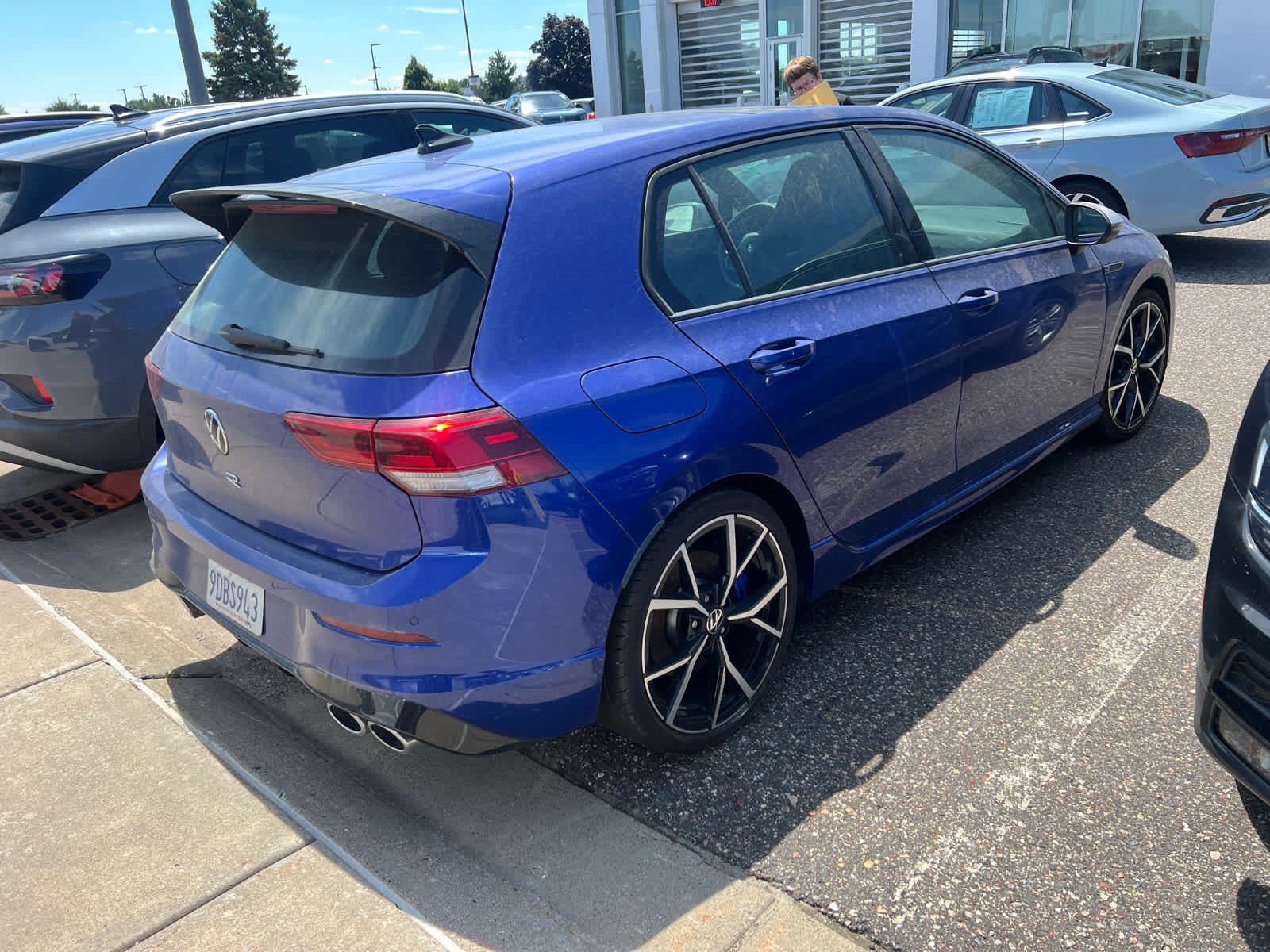 Used 2022 Volkswagen Golf R AWD/4WD image 5