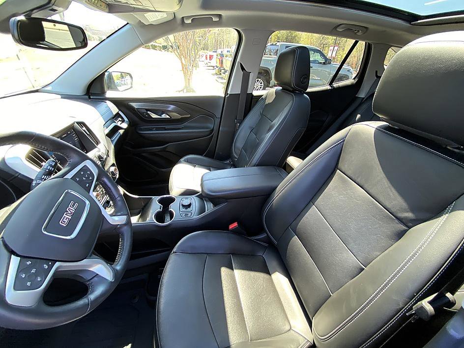 Used 2022 GMC Terrain SLT image 11