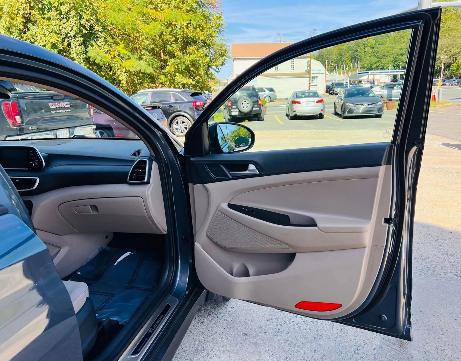 Used 2021 Hyundai Tucson SE image 13