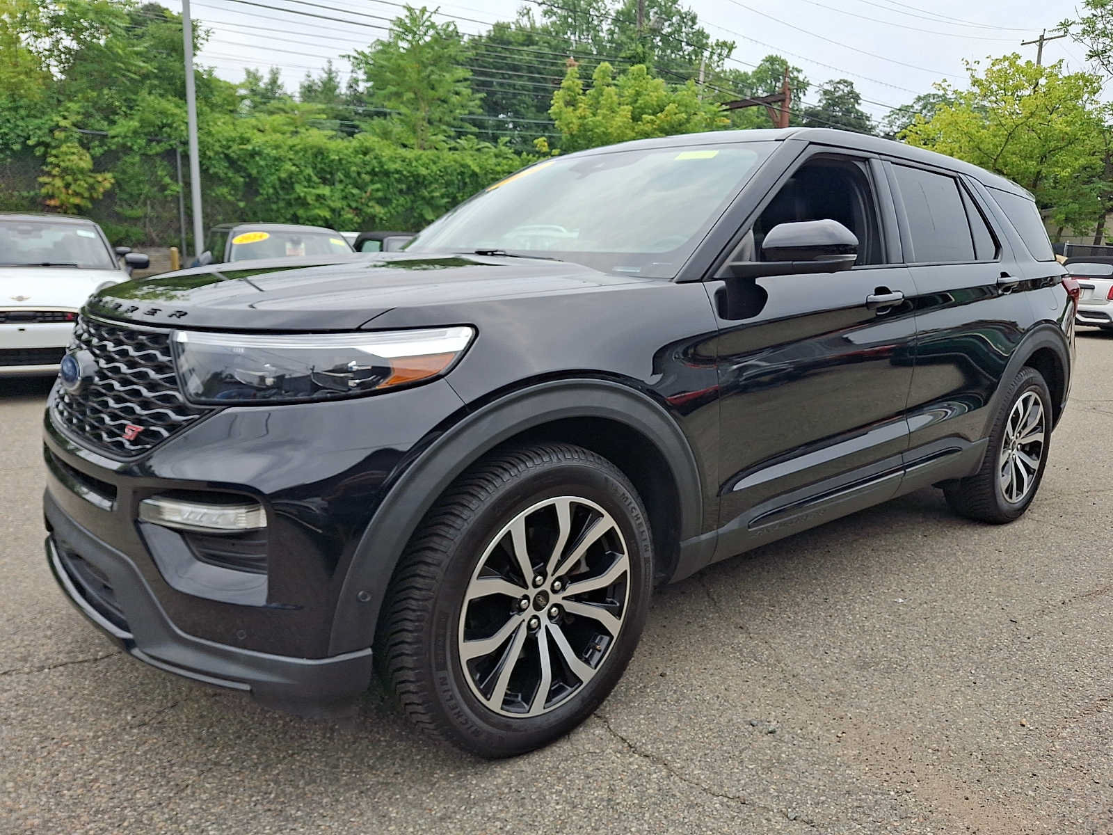 Used 2021 Ford Explorer ST w/ Equipment Group 401A AWD/4WD image 3