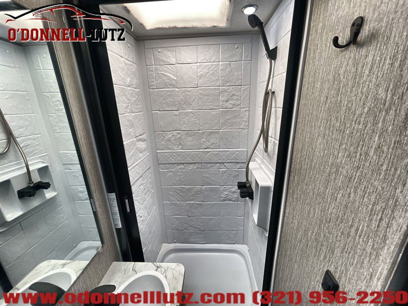 Used 2020 Mercedes-Benz Sprinter 3500 image 39