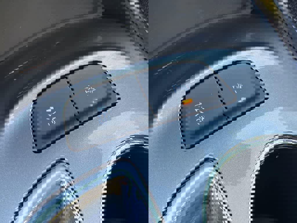 Used 2024 Chevrolet Malibu LT image 21