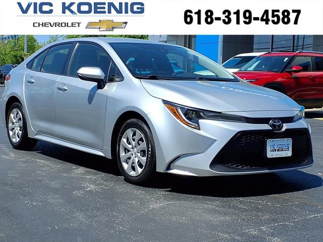 Used 2022 Toyota Corolla LE image 1