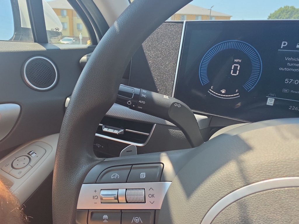 Certified 2025 Hyundai Sonata SEL FWD image 29