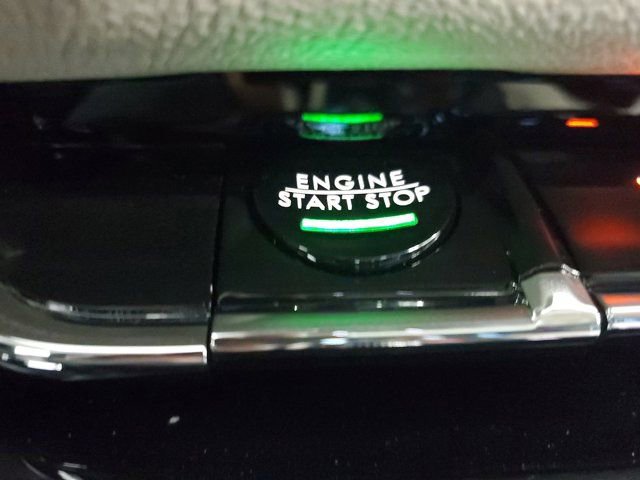 Used 2025 Lincoln Corsair Grand Touring image 23