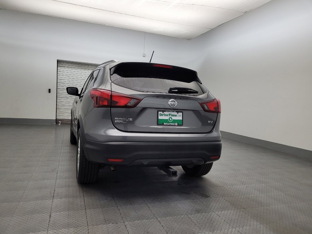 Used 2017 Nissan Rogue Sport SV image 6