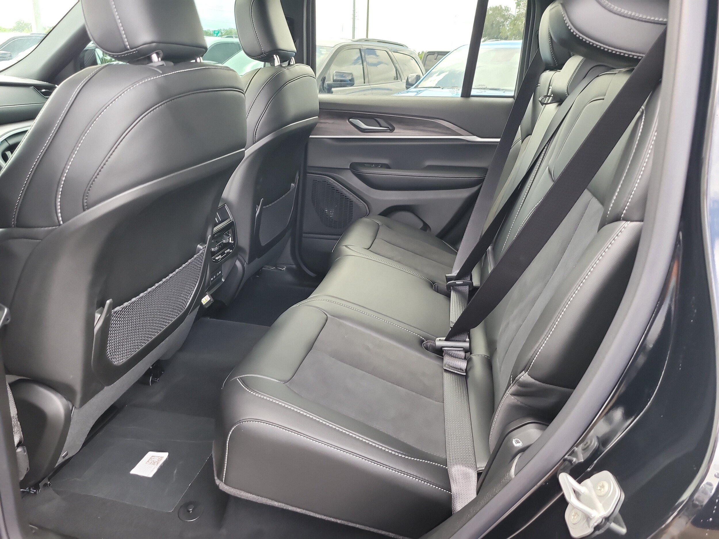 New 2026 Jeep Grand Cherokee Altitude RWD image 12
