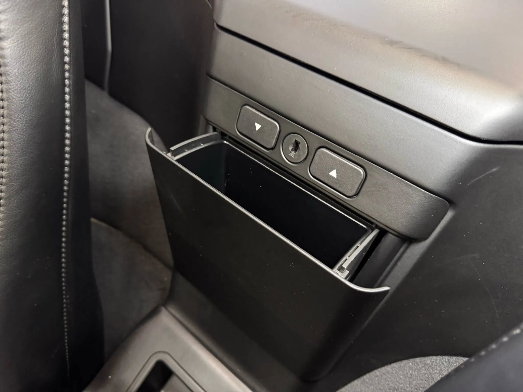 Used 1998 BMW Z3 1.9 image 28