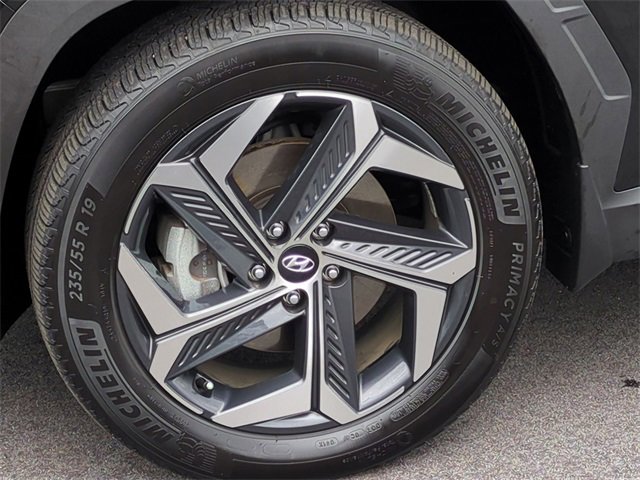 Used 2024 Hyundai Tucson Limited image 16