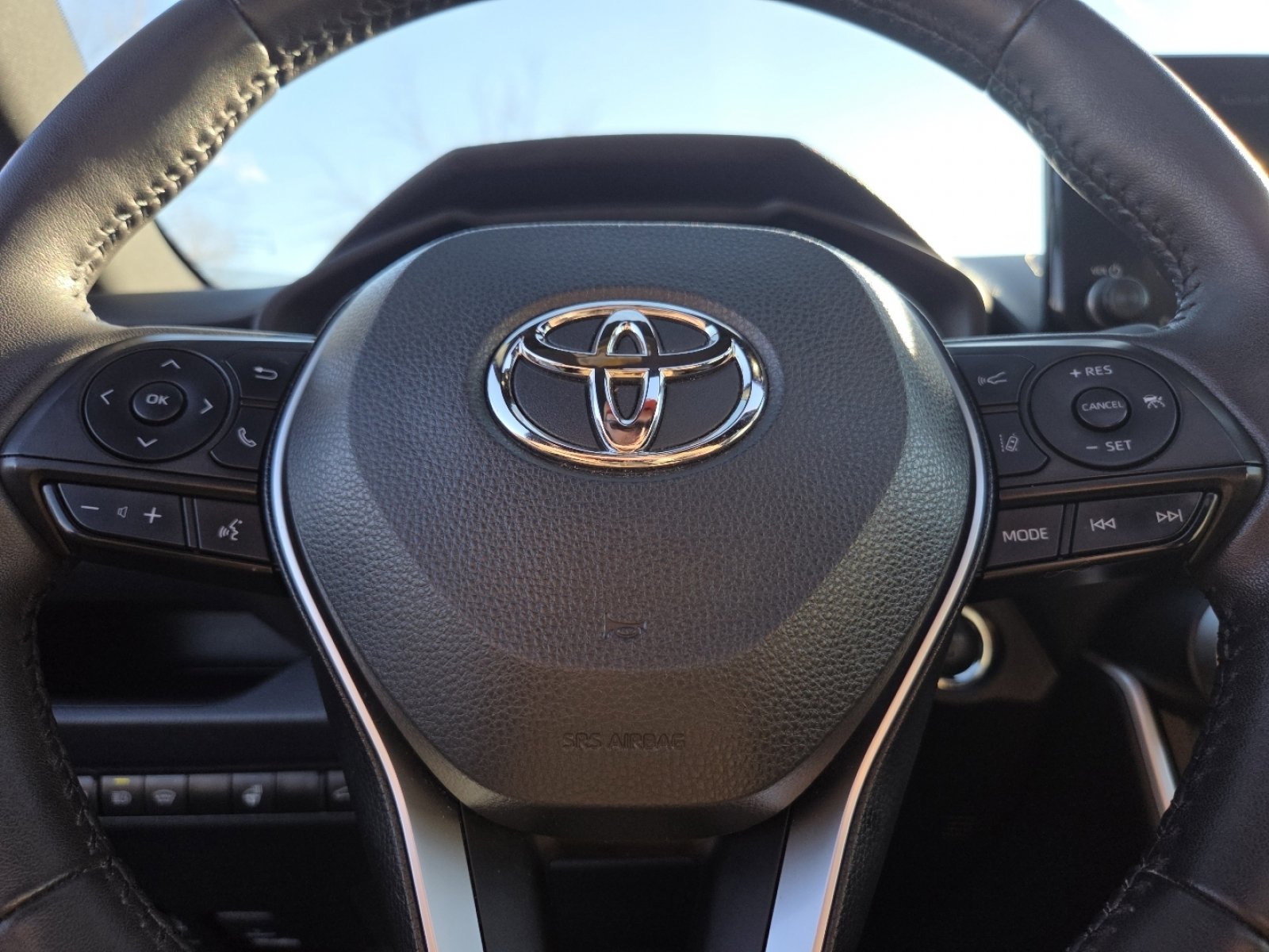 Used 2024 Toyota RAV4 XSE w/ Weather Package image 30