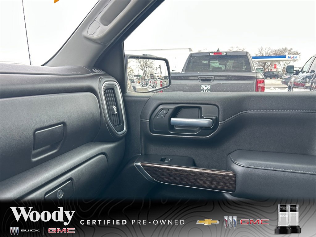 Used 2020 GMC Sierra 1500 Elevation image 25