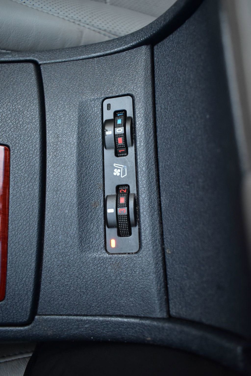 Used 2009 Lexus ES 350 FWD image 33