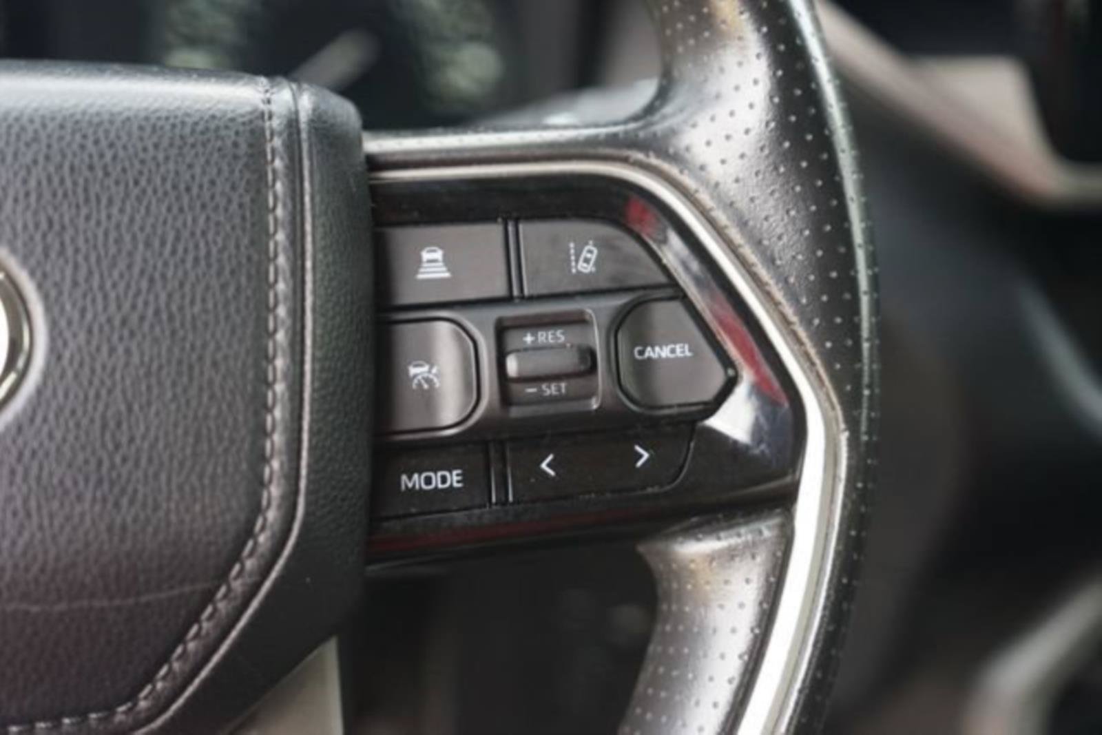 Used 2023 Toyota Tundra SR5 AWD/4WD image 23
