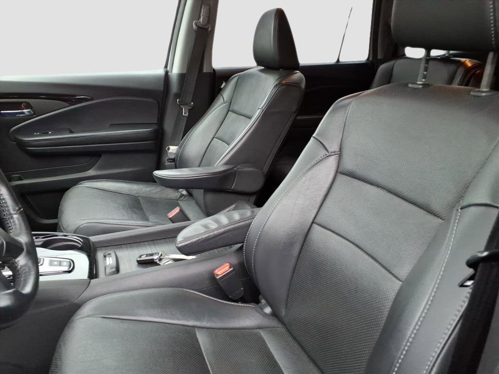 Used 2019 Honda Pilot Elite image 11