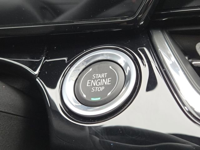 New 2026 Chevrolet Trax RS w/ Sunroof Package image 16